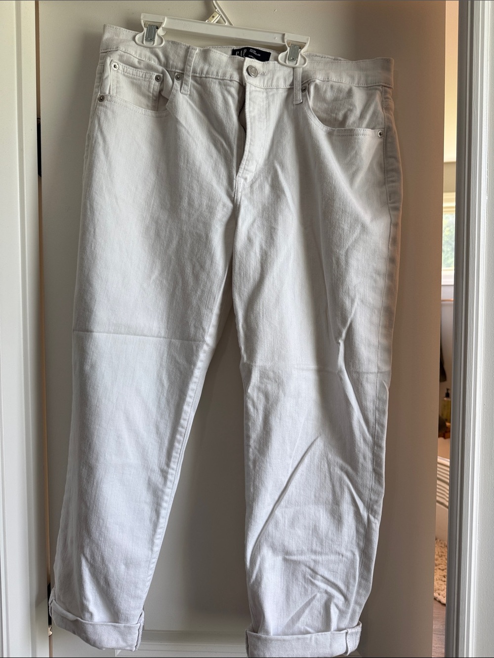 Gap Girlfriend 10/30 Straight-Leg Jeans